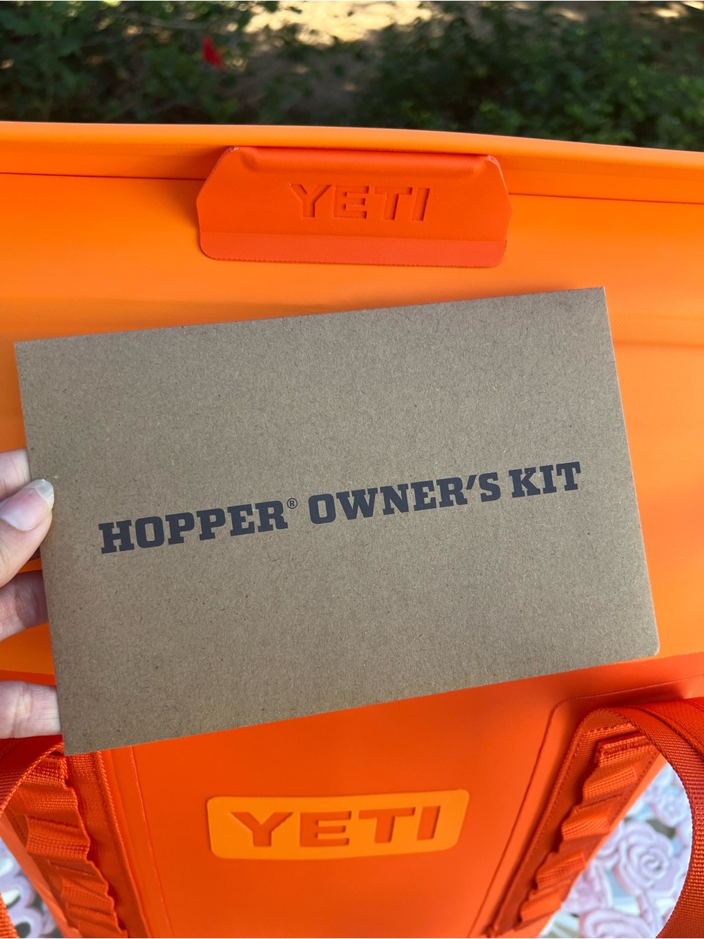 RARE NWT bright color King Crab Orange YETI Hopper M15 Soft Cooler - Picture 6 of 8